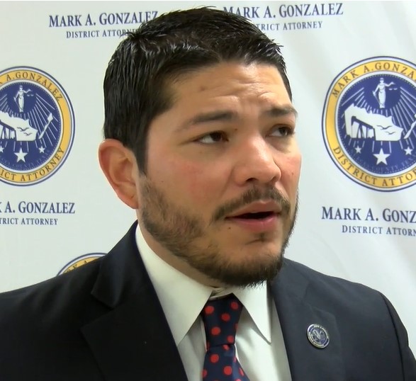 Judge denies motion to dismiss in Nueces County District Attorney removal case - Vimarsana News